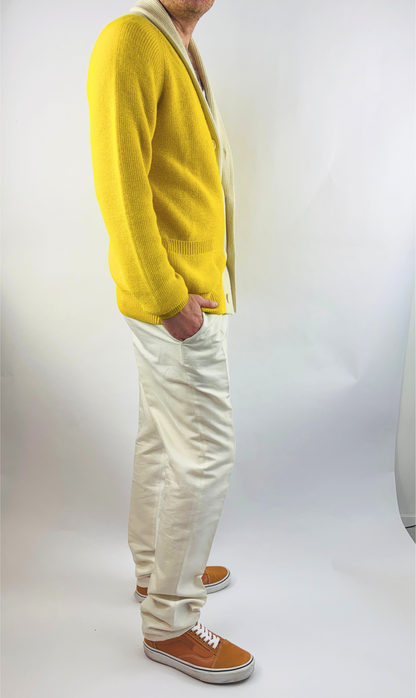 Strickjacke Regular Fit in Gelb Schalkragen